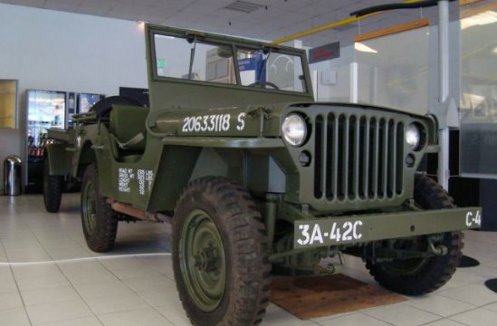 JEEP HOTCHKISS M201 2.2 ESSENCE